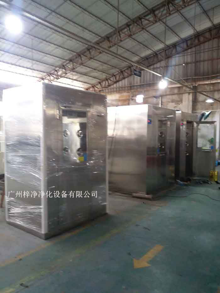 在運輸過程中，風淋室可能會受到振動和沖擊