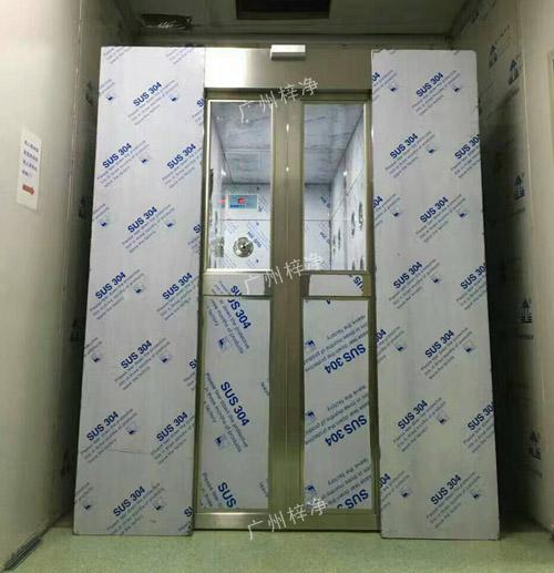 內置自動門風淋室 內置自動門風淋室